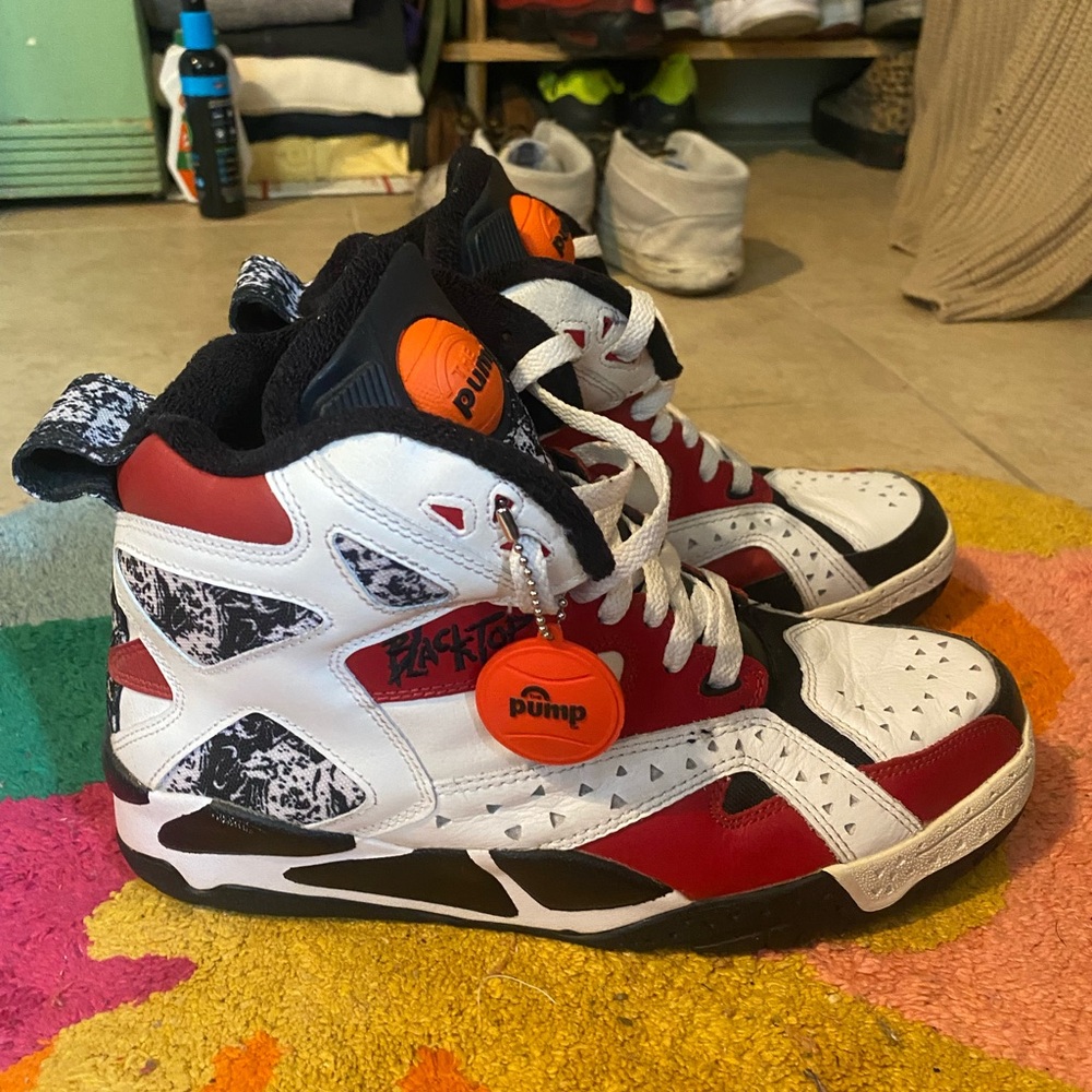 Reebok Pumps Blacktop